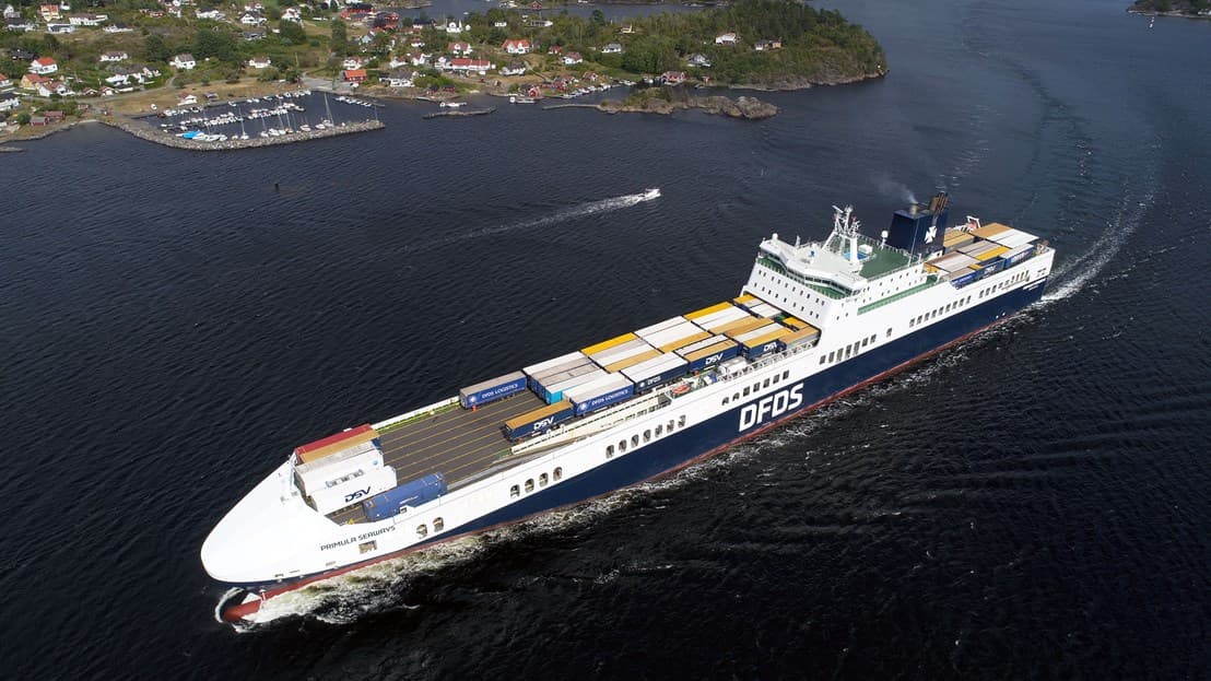 DFDS vessel Primula Seaways leaving port