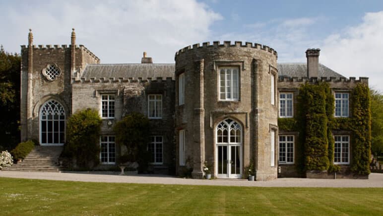 Rosamunde Pilcher Prideaux Place Cornwall - co VisitBritain